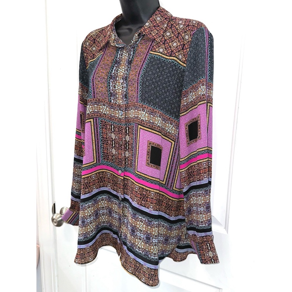 🚫⚠️SOLD🚫⚠️ Rose & Olive Multicolor Geometric Blouse - Picture 2 of 5